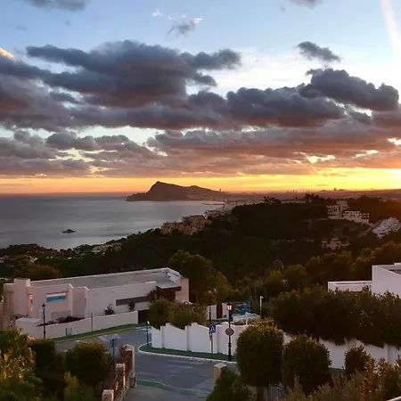 Luxury Hills Pool & Garden Apartment Altea